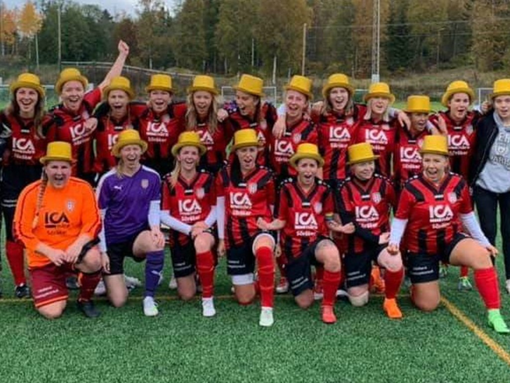 Guldhattar på! Söråker FF:s historiska damer som 2019 tog hem Damtrean för första gången i klubbens historia!