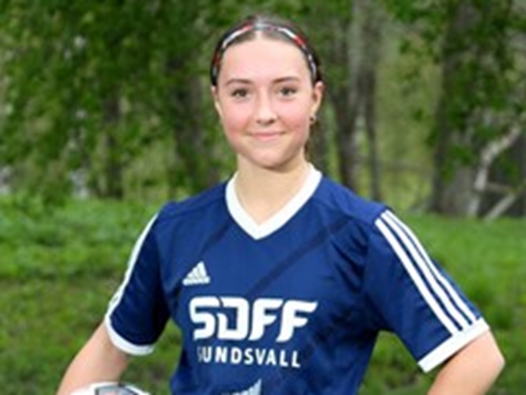 15-åriga Sara Kongsholm satte SDFF 2:s segermål borta mot Umeå Södra. Foto: SDFF