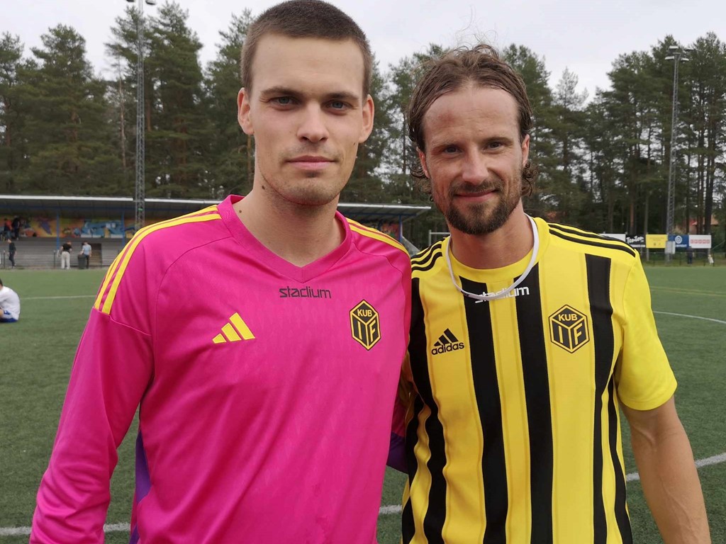 Edvin Lund Borg höll nollan och Linus Hallenius målade dubbelt när Kuben tog hem sin 12:e raka vinst via 2-0 borta mot IFK Uneå. Foto: Roger Norrman.