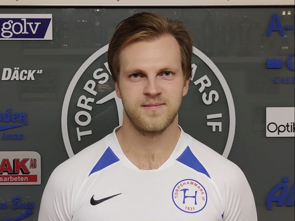Stödes spelande tränare Fredrik Hammarlund satte en straff.
