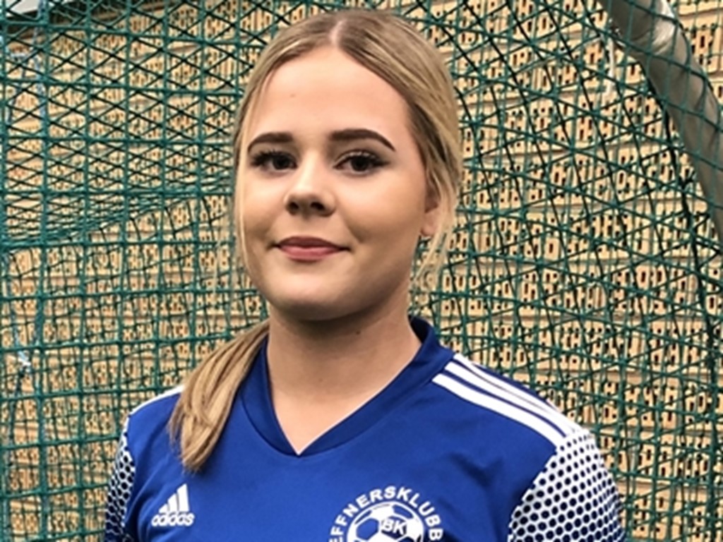 15-åriga Elle Collén prickade in två fullträffar för Heffnersklubban mot Ljusdal.