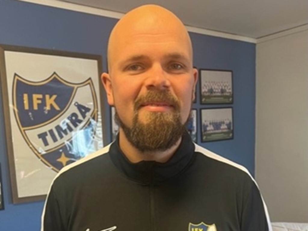 Victor Selander är tillbaka i IFK Timrå, den här gången som tränare.