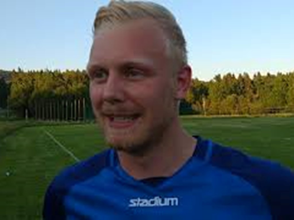 Det blev förlust för lagkaptenen Jonatan Söders Nedansjö IK mot Sund.
