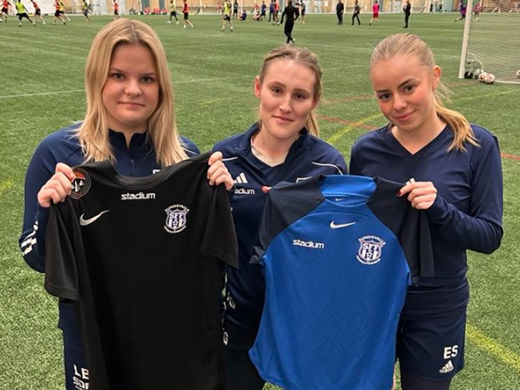 Tre nya spelare in i Sundsvalls FF:s trupp, fr v Lovisa Borgryd, Isabella Grahn och Emilia Söderström. Foto: SFF.