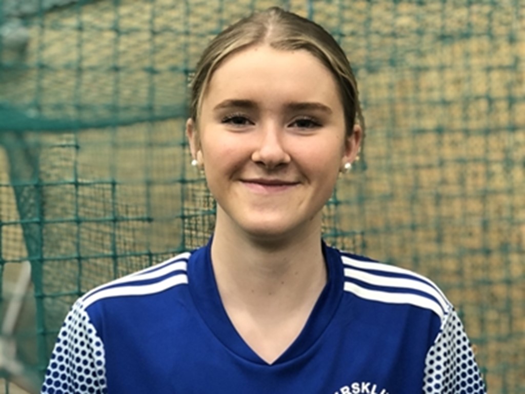 Linnea Sahlin målade för Heffnersklubban.