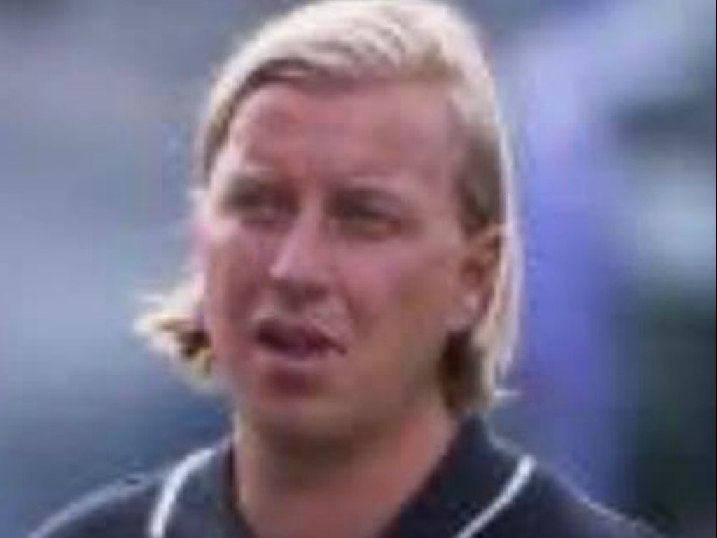 Rober Englund var besviken över lagets prestation mot Sandvik.