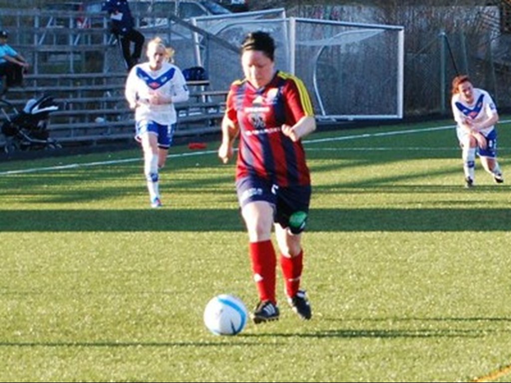Angelica Lindholm Forsells Selånger premiärspelar idag borta mot nykomlingarna Krokom/Dvärsätt. Foto: Janne Pehrsson, Lokalfotbollen.nu.