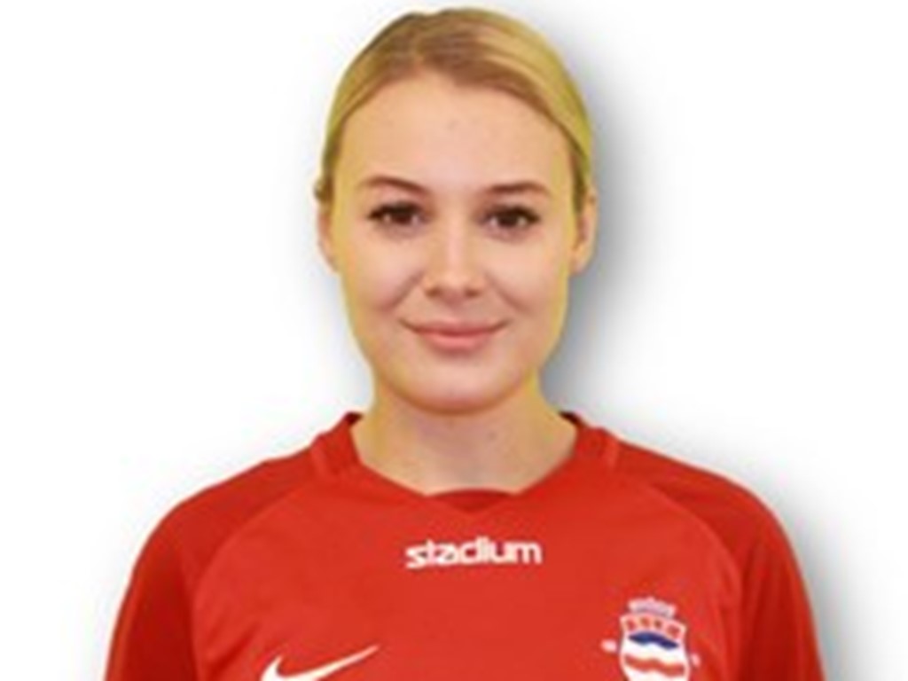 Stödes Maria Gidhammar i måltagen.