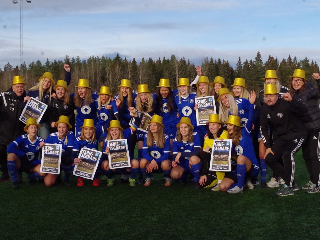 Heffnersklubban vann tvåan 2021 och har sedan året därpå tillhört division 1 och gör 2025 sin fjärde raka säsong i ettan. Foto: Pia Skogman, Lokalfotbollen.nu.